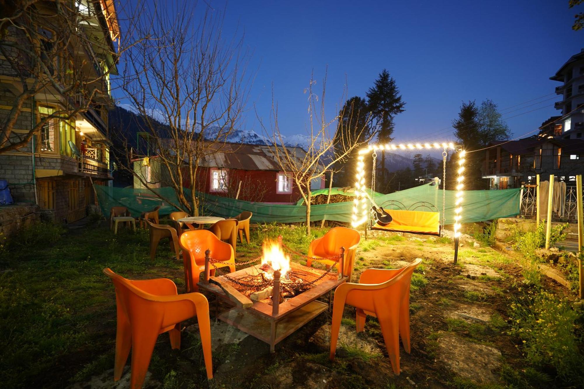 Woods Villa Cottage, Manali מראה חיצוני תמונה